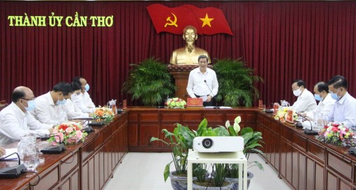 Thường trực Thành ủy làm việc với các ban xây dựng Ðảng và Văn phòng Thành ủy