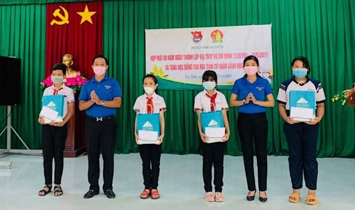 Quan tâm chăm lo, bảo vệ trẻ em