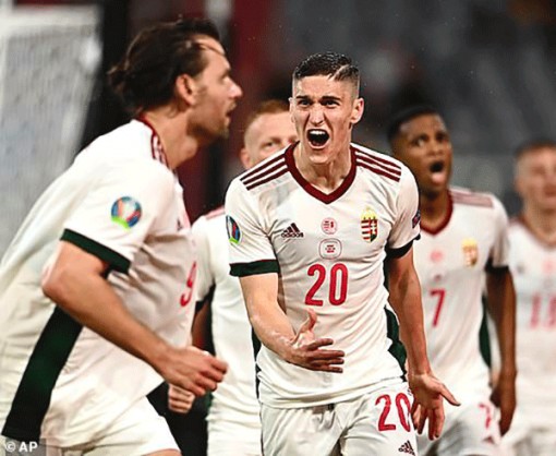 Pháp hòa Bồ Đào Nha cùng dắt tay nhau đi tiếp