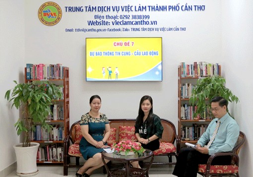 Ða dạng hình thức tư vấn, giới thiệu việc làm