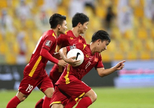 Tinh thần “không từ bỏ” của thầy trò HLV Park