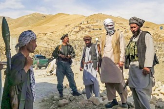 Afghanistan đủ sức

chống Taliban?