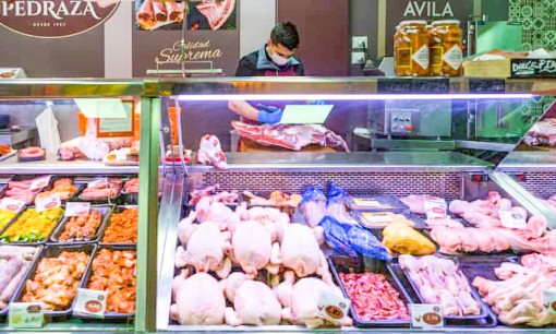 Tây Ban Nha lục đục chuyện ăn hay không ăn thịt