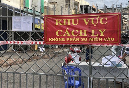 Chủ tịch UBND thành phố yêu cầu nghiên cứu chuyển trạng thái phòng, chống dịch COVID-19
