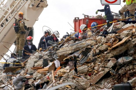 Số người chết trong vụ sập nhà ở Mỹ tăng lên 86