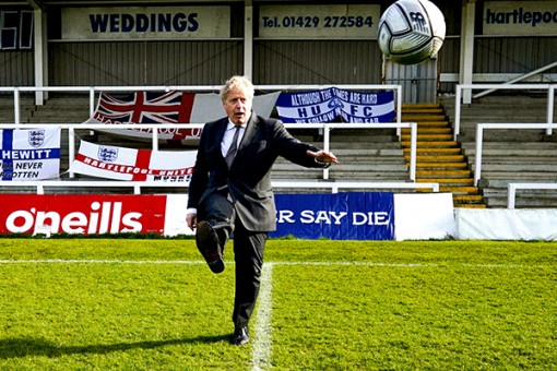 Thủ tướng Anh lên án nạn phân biệt chủng tộc trong thể thao