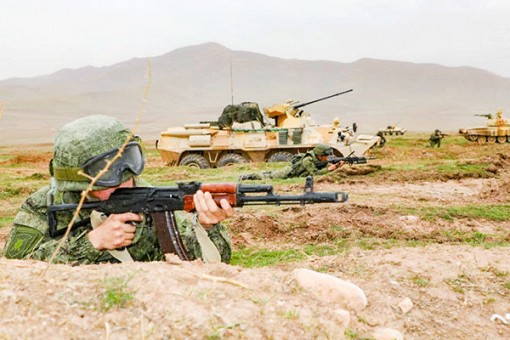 Mỹ, Nga cạnh tranh ảnh hưởng tại Trung Á