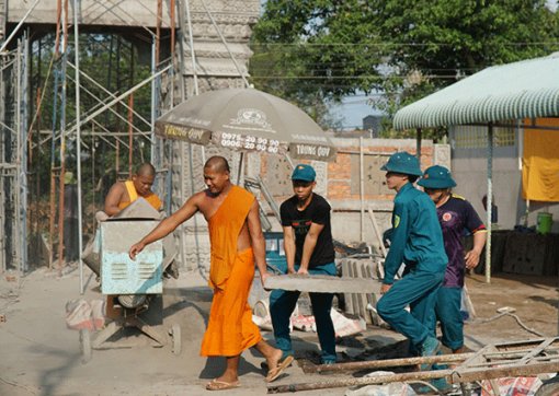 Quân khu 9 nhân rộng mô hình Tết Quân Dân mừng Chôl Chnăm Thmây