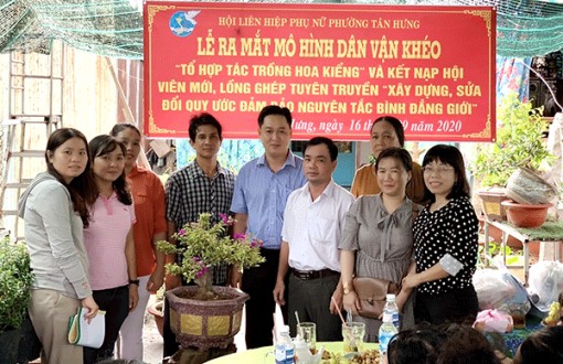 Hỗ trợ xã, phường xây dựng, sửa đổi Quy ước đảm bảo nguyên tắc bình đẳng giới