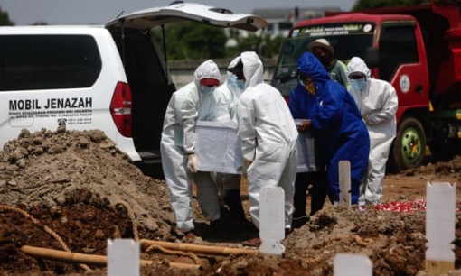 Nguy cơ xuất hiện biến thể SARS-CoV-2 mới