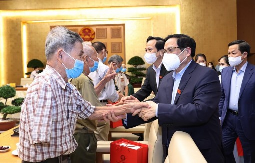 Nâng cao ưu đãi với người có công: Thắp sáng hơn nữa "ngọn lửa" tri ân