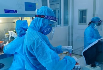 Bộ Y tế đề nghị các tỉnh huy động cơ sở y tế tư nhân tham gia chống dịch