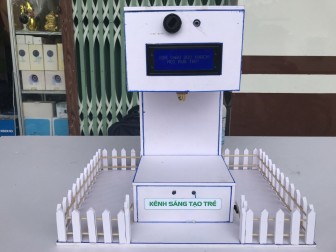 “Hàng rào sàng lọc chống COVID-19” của học sinh Cần Thơ