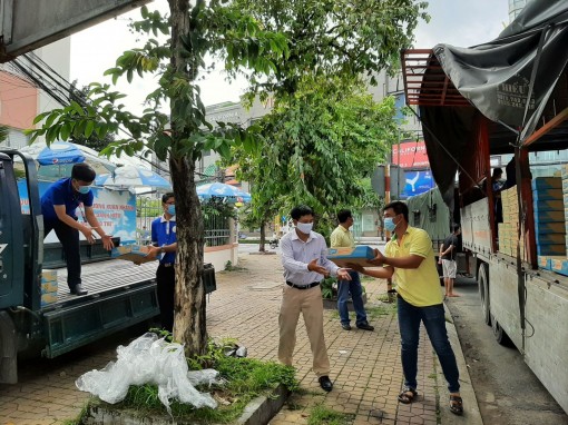 Huy động mọi nguồn lực chăm lo đời sống nhân dân