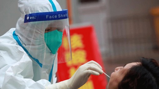 Trung Quốc xét nghiệm cho toàn bộ người dân Vũ Hán