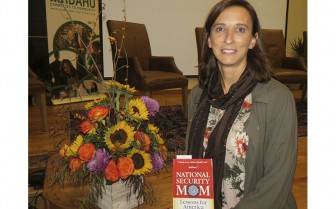 Người đầu tiên cảnh báo về bin Laden