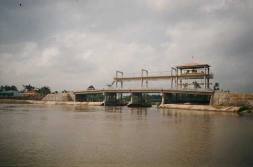 Đầu tư trên 1.039 tỉ đồng thực hiện dự án công trình thủy lợi vùng Nam Măng Thít