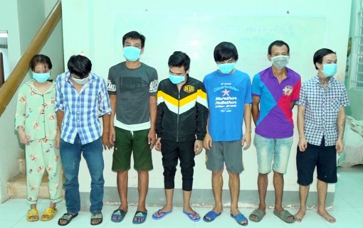 An Giang: Đang giãn cách xã hội, 7 người rủ nhau tụ tập tại tiệm game để sử dụng ma túy
