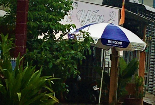 Cà Mau: 3 cán bộ tụ tập uống cà phê, mỗi người bị phạt 17 triệu đồng