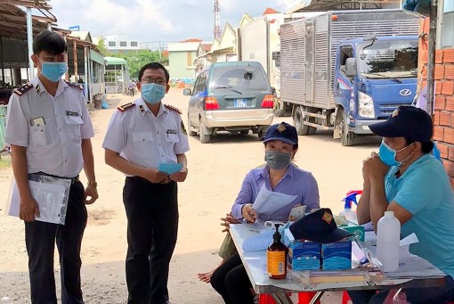 Đẩy mạnh tuyên truyền, hướng dẫn người tham gia giao thông thủy phòng, chống dịch COVID-19