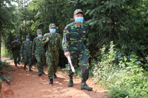 Bài 1: Những khoảng lặng!