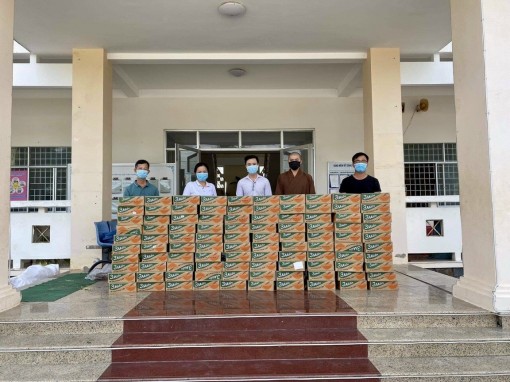 Vận động hỗ trợ phòng, chống dịch COVID-19