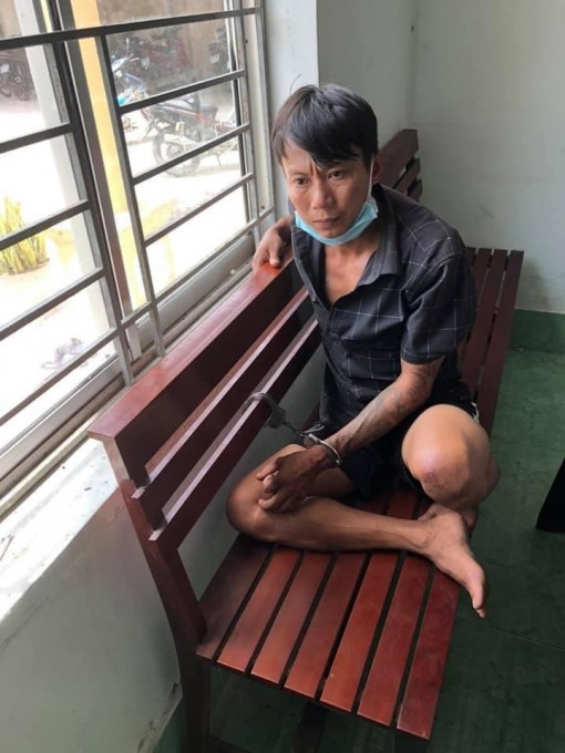 Tạm giữ đối tượng chống người thi hành công vụ 