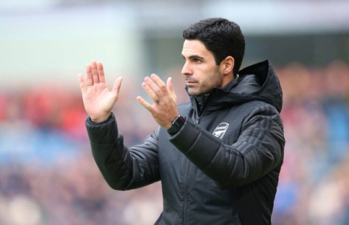 HLV Arteta đang gặp khó cùng Arsenal