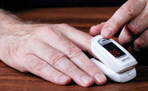Người dân cần thận trọng khi mua máy thở và máy đo nồng độ oxy SpO2