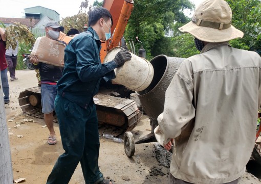 Đoàn viên tham gia đảm bảo an toàn giao thông