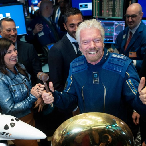 Cơ hội hợp tác giữa Hollywood và NASA