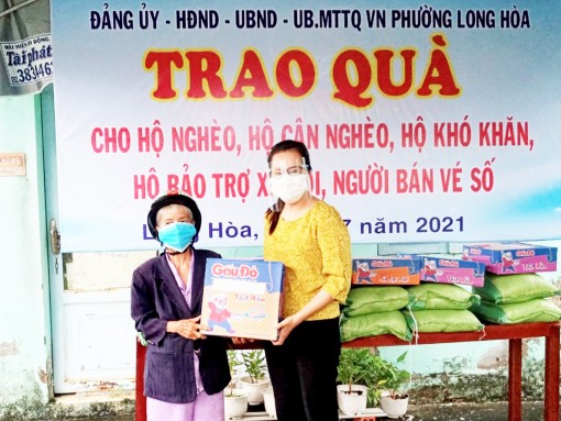 Chăm lo cho người dân có hoàn cảnh khó khăn