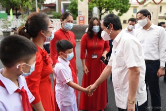 Bộ trưởng Nguyễn Kim Sơn: Lùi năm học mới tại những tỉnh dịch Covid-19 phức tạp