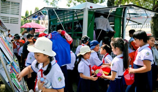 Khen thưởng cho 2 tập thể và 30 cá nhân