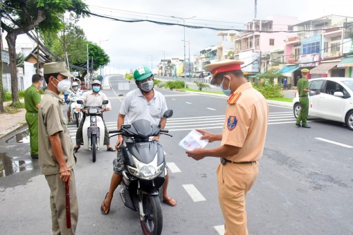 Tình hình trật tự ATGT trên địa bàn thành phố tiếp tục được cải thiện