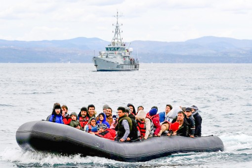 Người nhập cư lại tăng mạnh