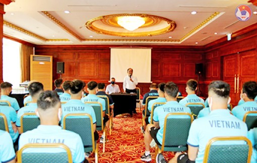 VFF động viên các CLB bóng đá