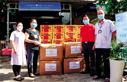 Có một “mặt trận” hậu cần