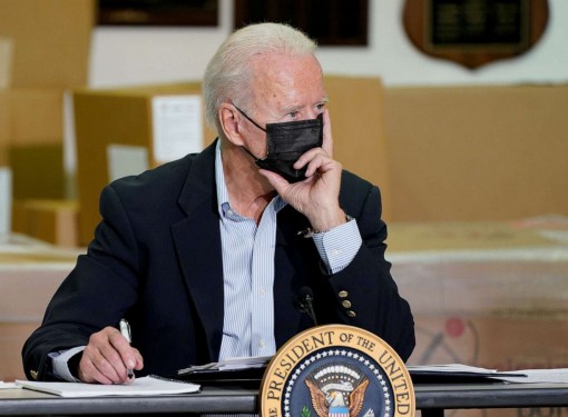 Mỹ công bố chiến lược mới chống COVID-19