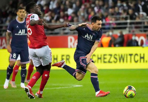 Kỳ chuyển nhượng sôi động của bóng đá châu Âu