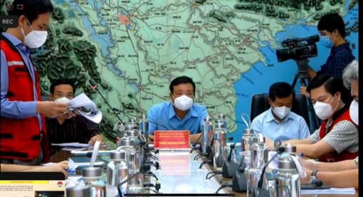 Chủ động ứng phó với diễn biến phức tạp của bão số 5
