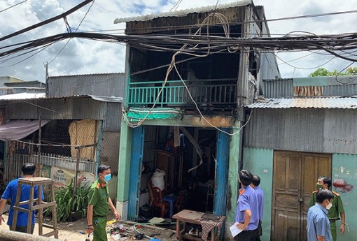 An Giang: Bắt giữ nghi phạm đốt nhà do ghen tuông