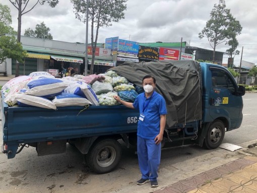 Nối nhịp cầu yêu thương