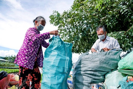 Xin nhận nhau là ruột thịt!