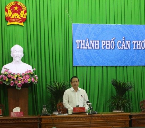 Thực hiện nghiêm công tác  phòng, chống dịch, đảm bảo  an sinh cho dân