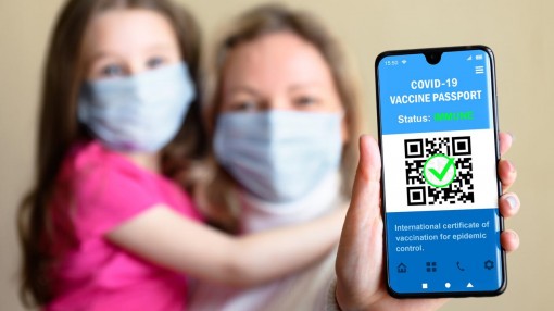 Nở rộ “hộ chiếu vaccine” ở châu Âu