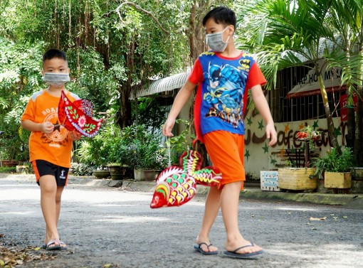 Đầm ấm Tết Trung thu
