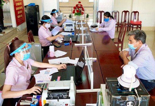 Đồng hành cùng học sinh, sinh viên