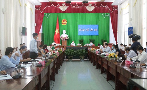 Các chuyên gia hiến kế Cần Thơ phòng, chống dịch COVID-19