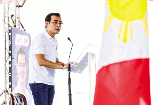 Cựu diễn viên tranh ghế tổng thống Philippines